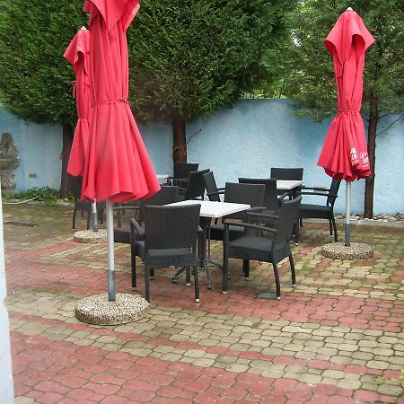 Shkodra Hotel Buitenkant foto