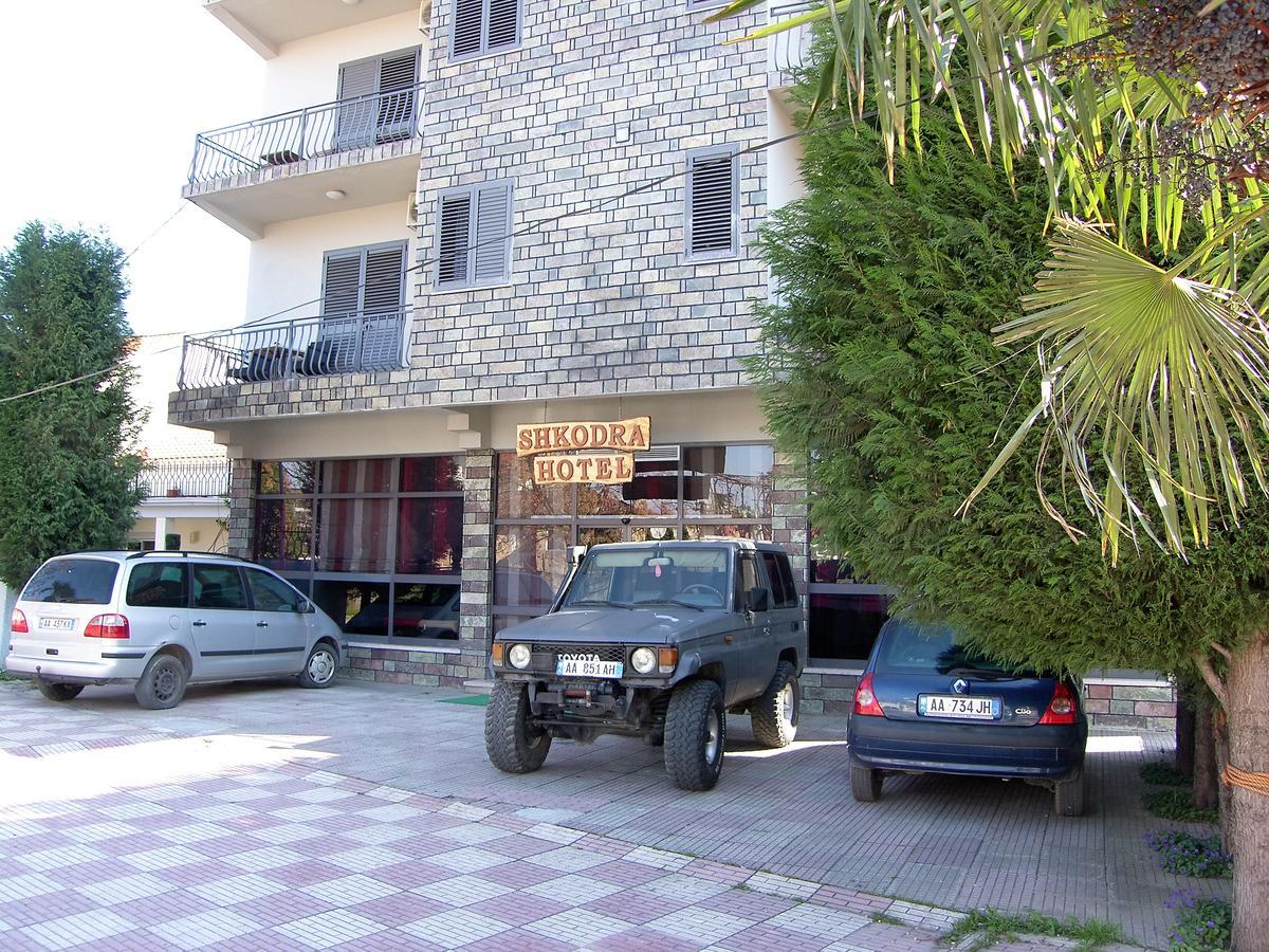 Shkodra Hotel Buitenkant foto