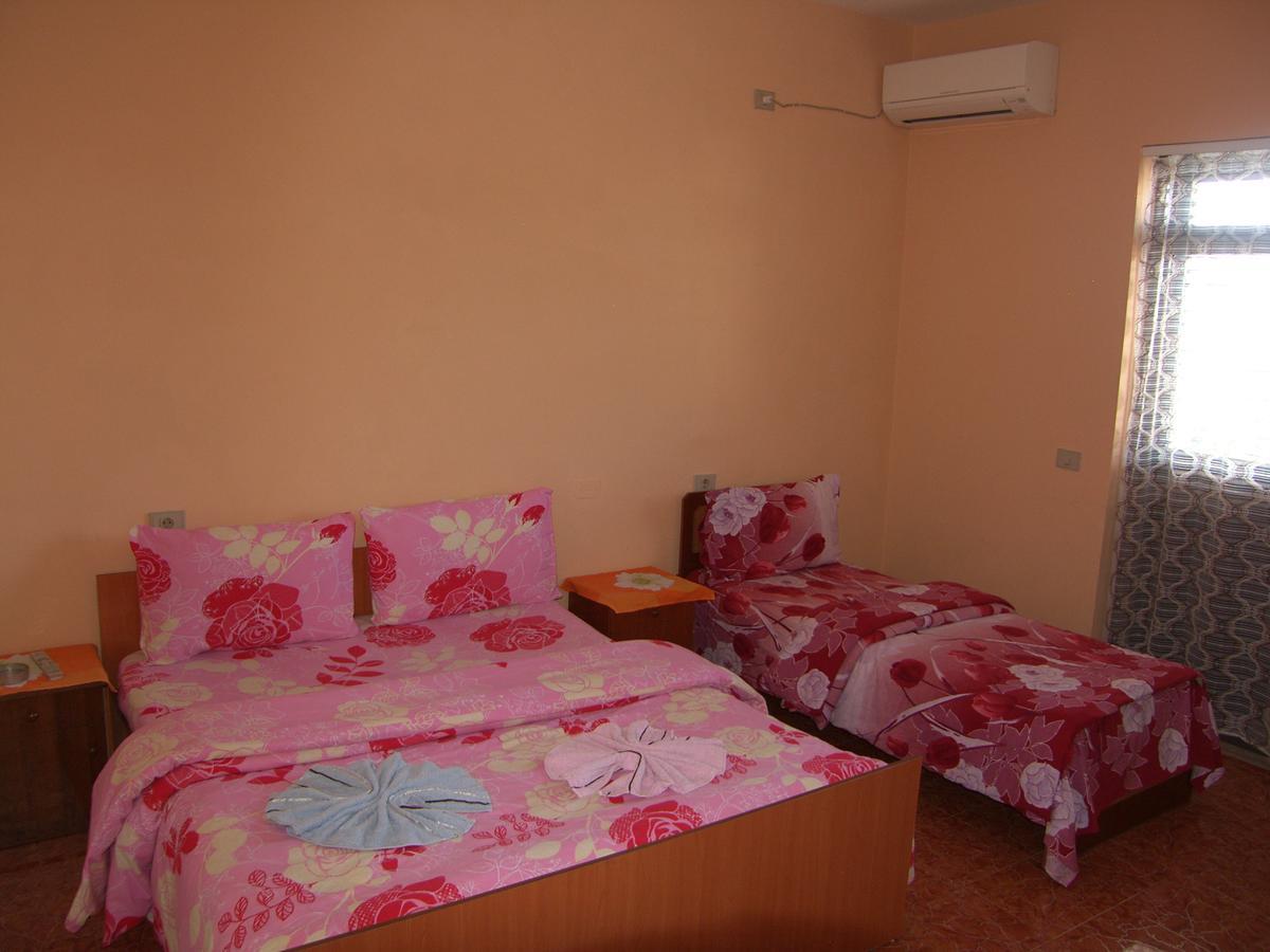 Shkodra Hotel Buitenkant foto