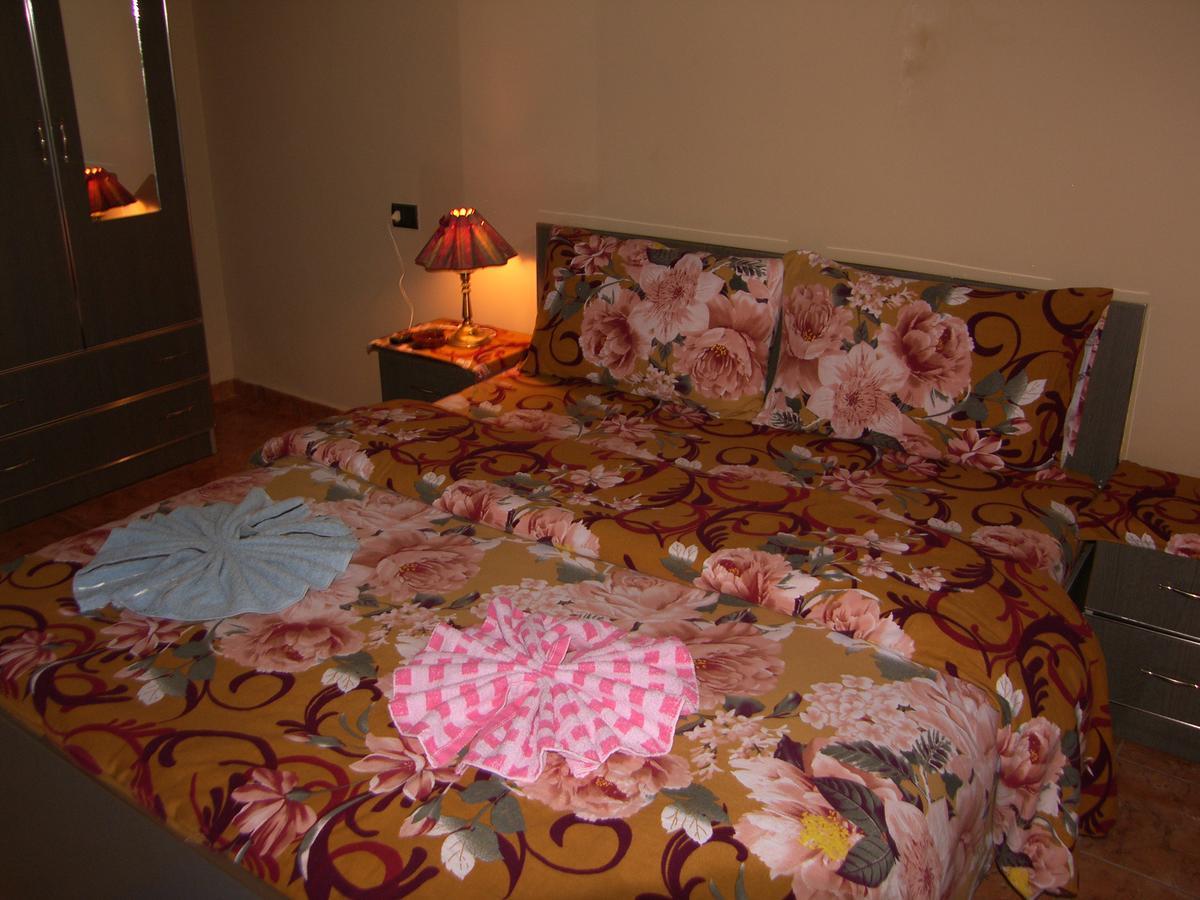 Shkodra Hotel Buitenkant foto